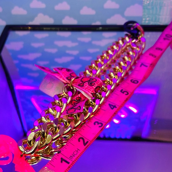 Barbie Necklace - Picture 4 of 7